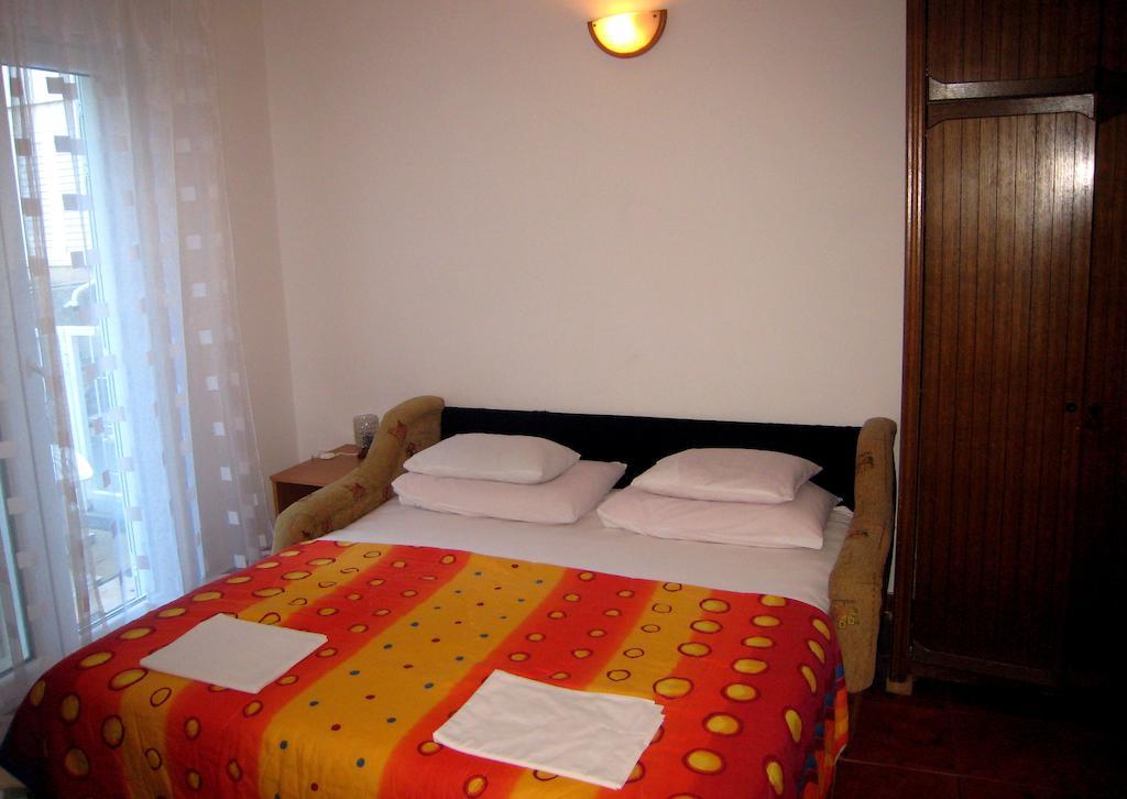 Apartments Boras Cavtat Bilik gambar